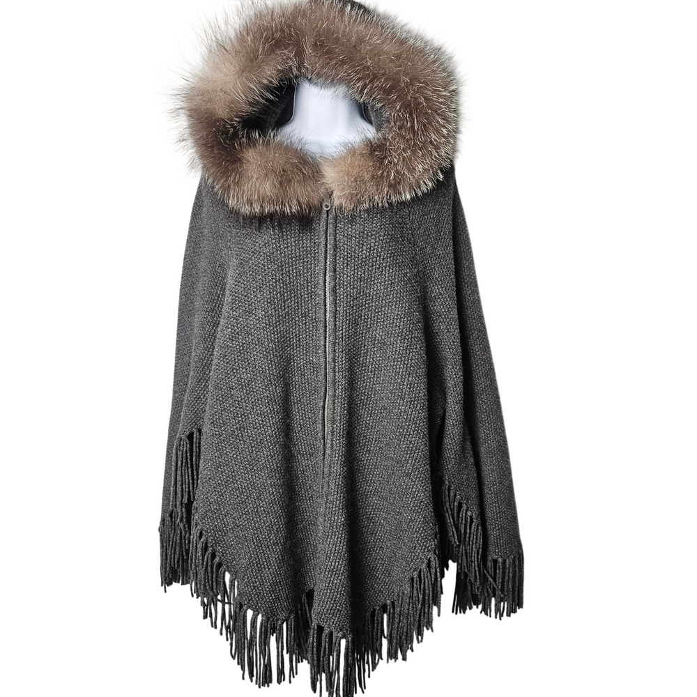 Mitchie's Womens 100% Wool Blue Fox Fur Hooded Fringe Poncho S Gray Luxury